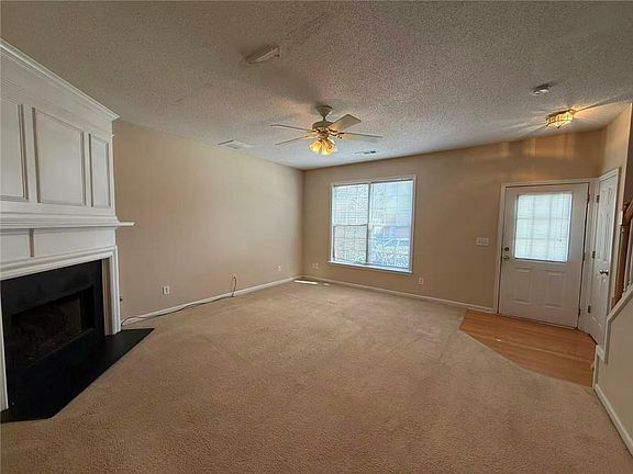 5th image of 4063 Howell Park Rd
