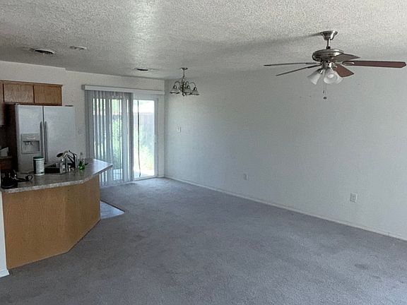 5th image of 521 Ginger St