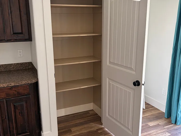 4 Arnold Dr — Photo 9