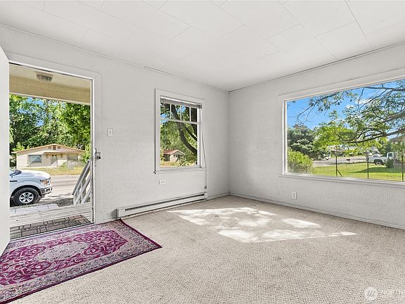 2nd image of 649 2nd Avenue N