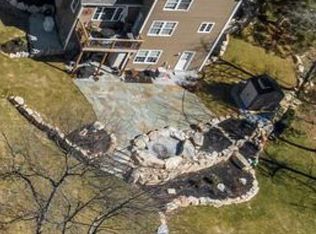 799 Island Pond Rd, Manchester, NH 03109