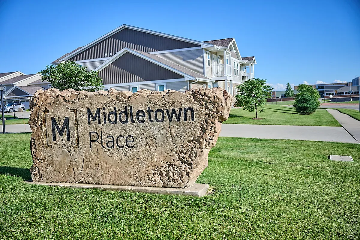 Middletown Place Apartments — Photo 1