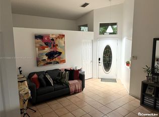 105 W Bayridge Dr, Fort Lauderdale, FL 33326