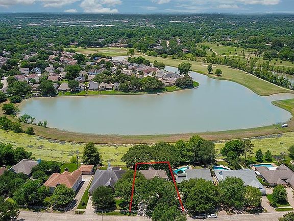 2nd image of 3810 Crow Valley Dr