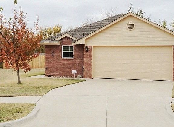 3rd image of 948 Beaumont Sq