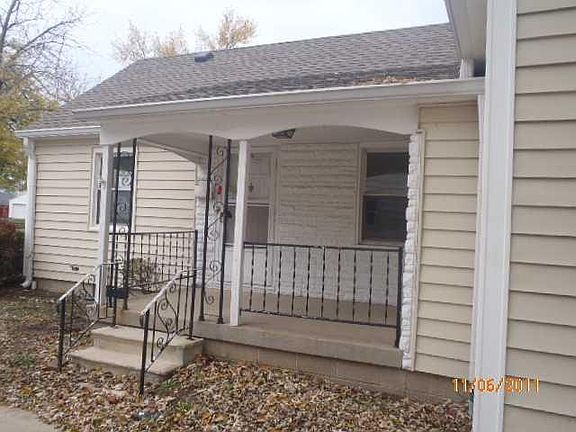 4th image of 2506 E Northview Ave