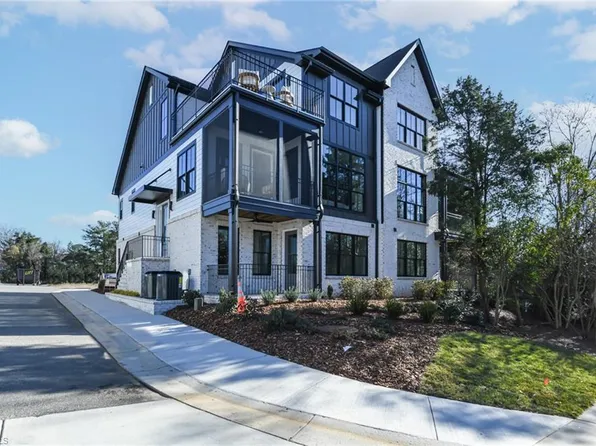 2917 Hayden Park Ln, Greensboro, NC 27410