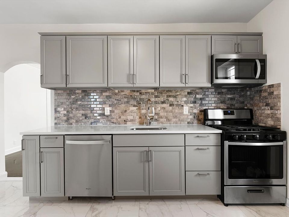 2nd image of 280 Hayward St APT 2