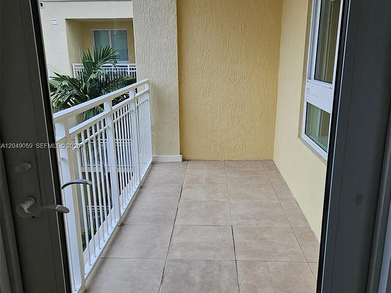 7355 SW 89th St #722N — Photo 22