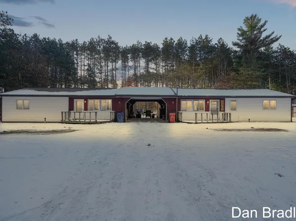 14350 Sixteen Mile Rd NE, Greenville, MI 49326