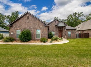 3918 Rimrock Dr, Benton, AR 72019