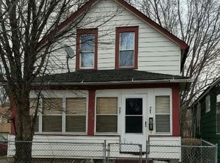 880 Galtier St, Saint Paul, MN 55117