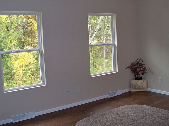 5th image of 1003 Las Brisas Ct