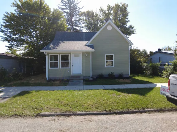 416 W Oak St, Mitchell, IN 47446