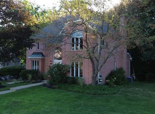 131 Radcliff Dr, Pittsburgh, PA 15237