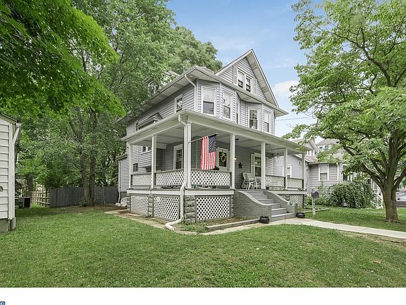 2nd image of 905 Linwood Ave