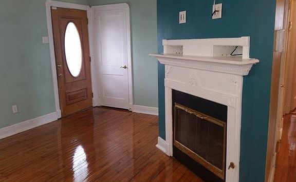 4th image of 1006 Marian Ave