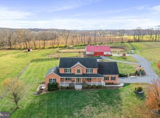 414 McMurran Farm Ln, Shepherdstown, WV 25443