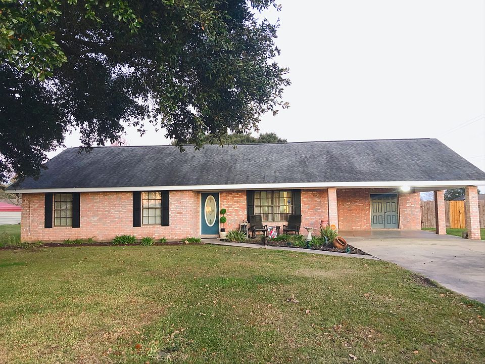 1st image of 144 Horseshoe Dr