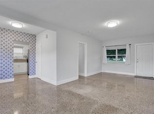 950 NE 113th St #950, Miami, FL 33161