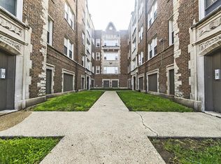 8251 S Ellis Ave, Chicago, IL 60619