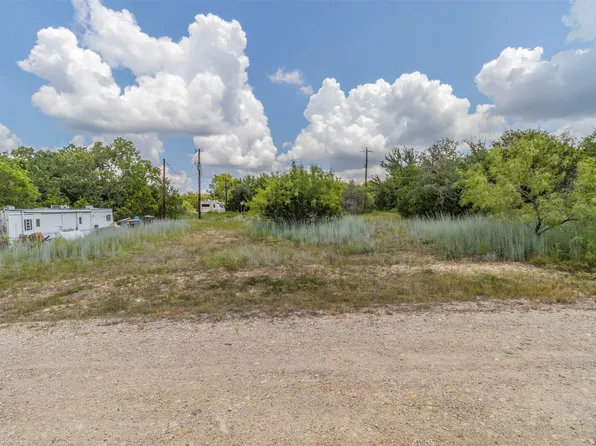 4010 Rhode Island Trl, Granbury, TX 76048