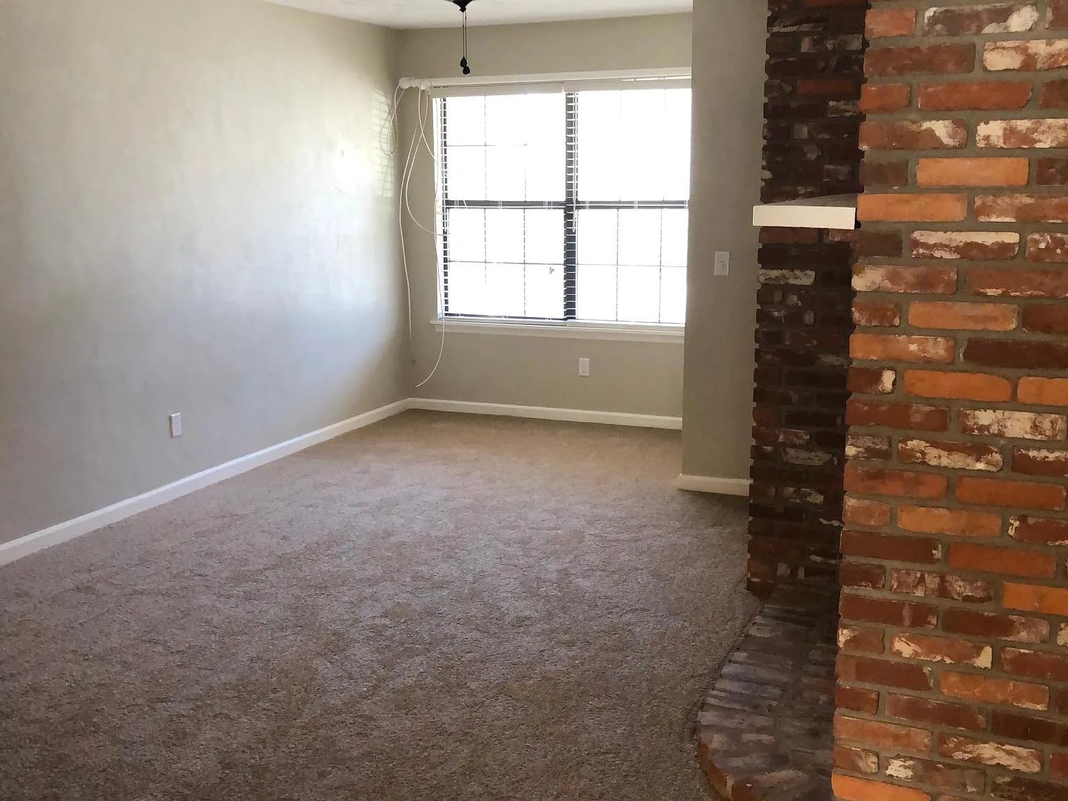 3757 Donovan Dr — Photo 3