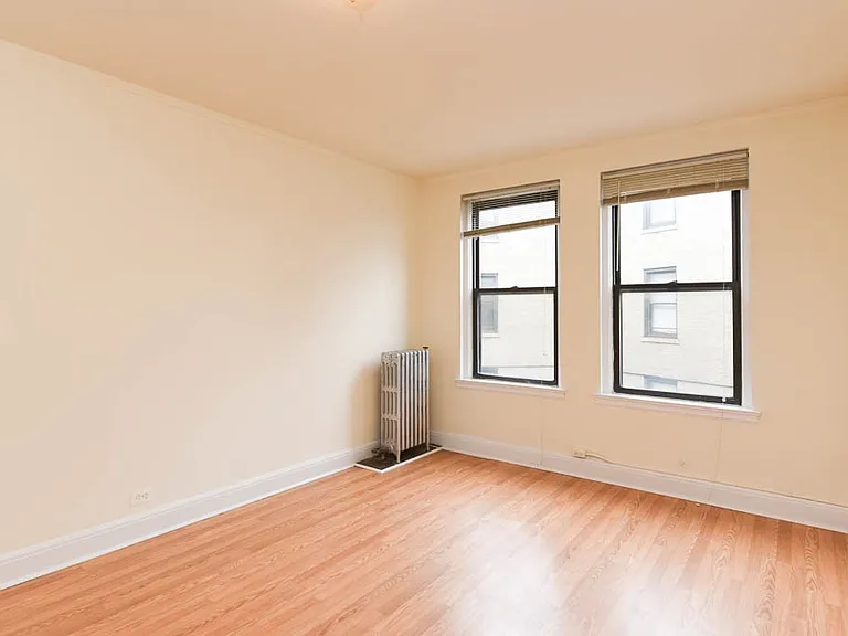 3335 W Diversey Ave #412 — Photo 6