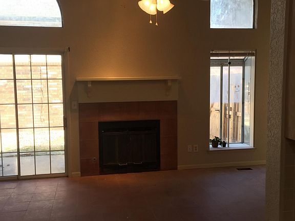 5th image of 511 Stoneridge Dr