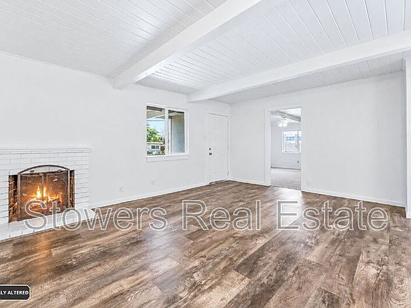 5th image of 2073 Overhill Rd