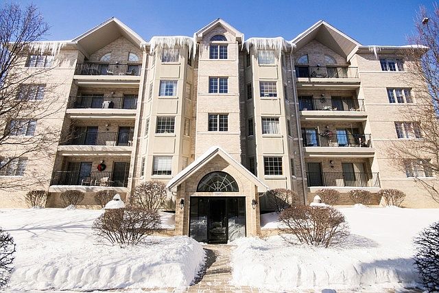 1st image of 11901 Windemere Ct APT 202