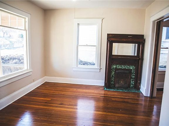 2nd image of 726-728 N 23rd St