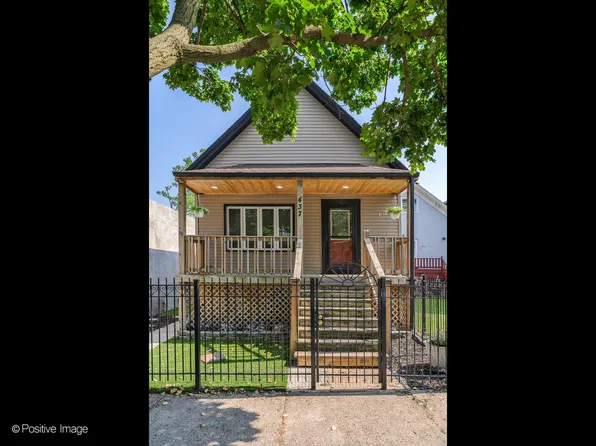 437 W 45th St, Chicago, IL 60609