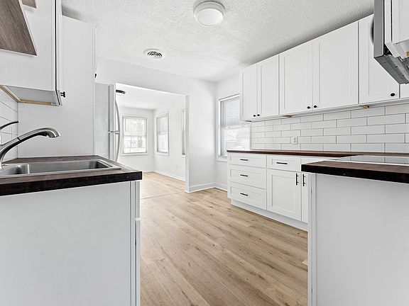 4th image of 504 E Brockton Ave