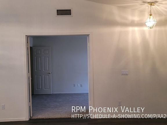 3rd image of 10364 W Primrose Dr