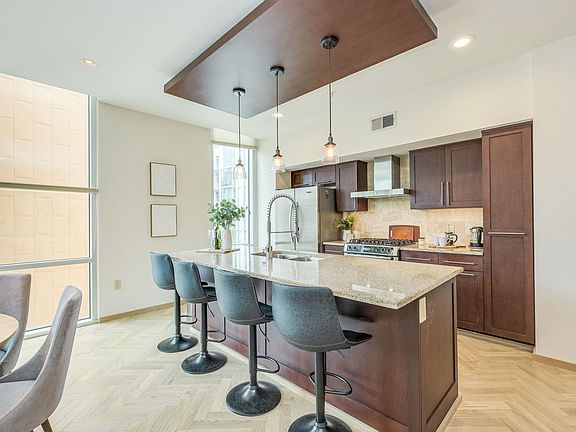 3rd image of 1600 Barton Springs Rd Unit 5301