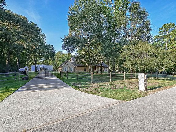 2nd image of 41710 N Mill Dr