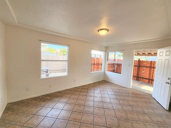 3rd image of 2284 Kearney Ave #9