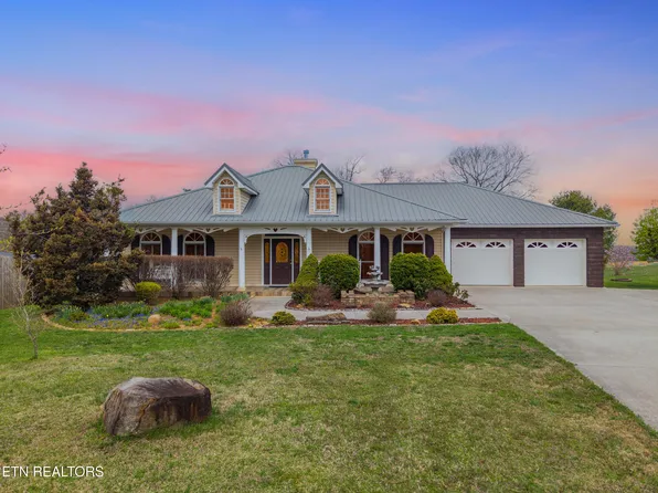 1861 Big Buck Ln, Sevierville, TN 37876