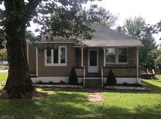 105 Bliss Blvd, Phillipsburg, NJ 08865