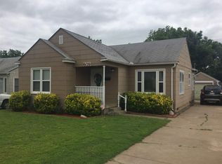 609 W Iowa Ave, Enid, OK 73701