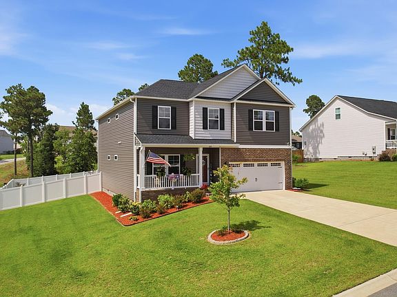 2nd image of 605 Sasanqua Ln