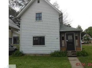 324 N Saginaw St, Owosso, MI 48867
