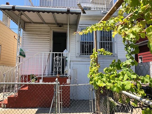 2nd image of 6008 Jackson St