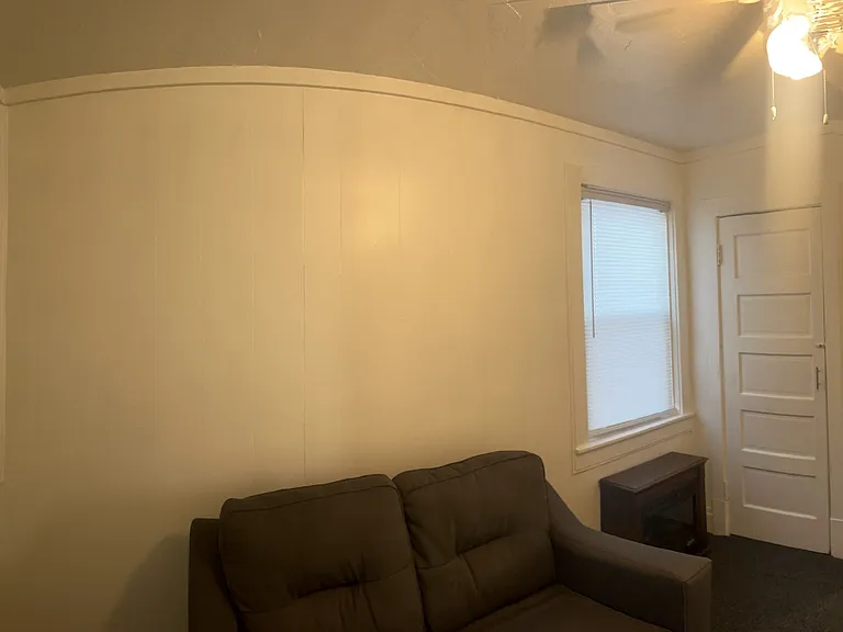 27 Norton St #1 — Photo 15