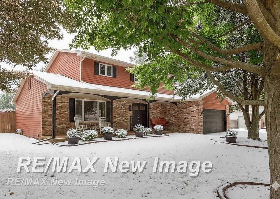 1st image of 8889 Crooked Creek Dr
