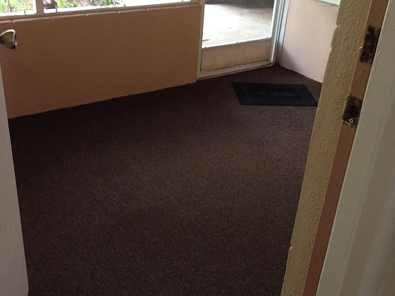 2nd image of 674 Heritage Ln APT A