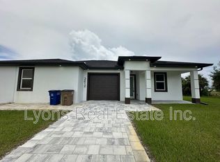 2412 Delta Ave N, Lehigh Acres, FL 33971
