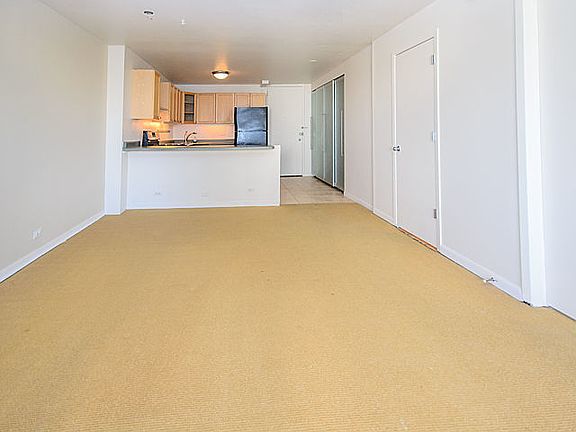 4th image of 1960 N Lincoln Park West Ave #612