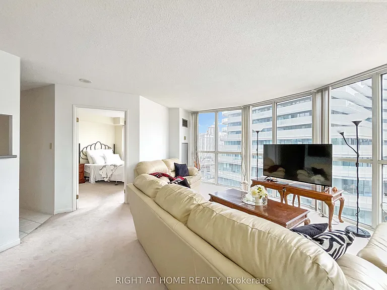 24 Wellesley St W #1113 — Photo 22